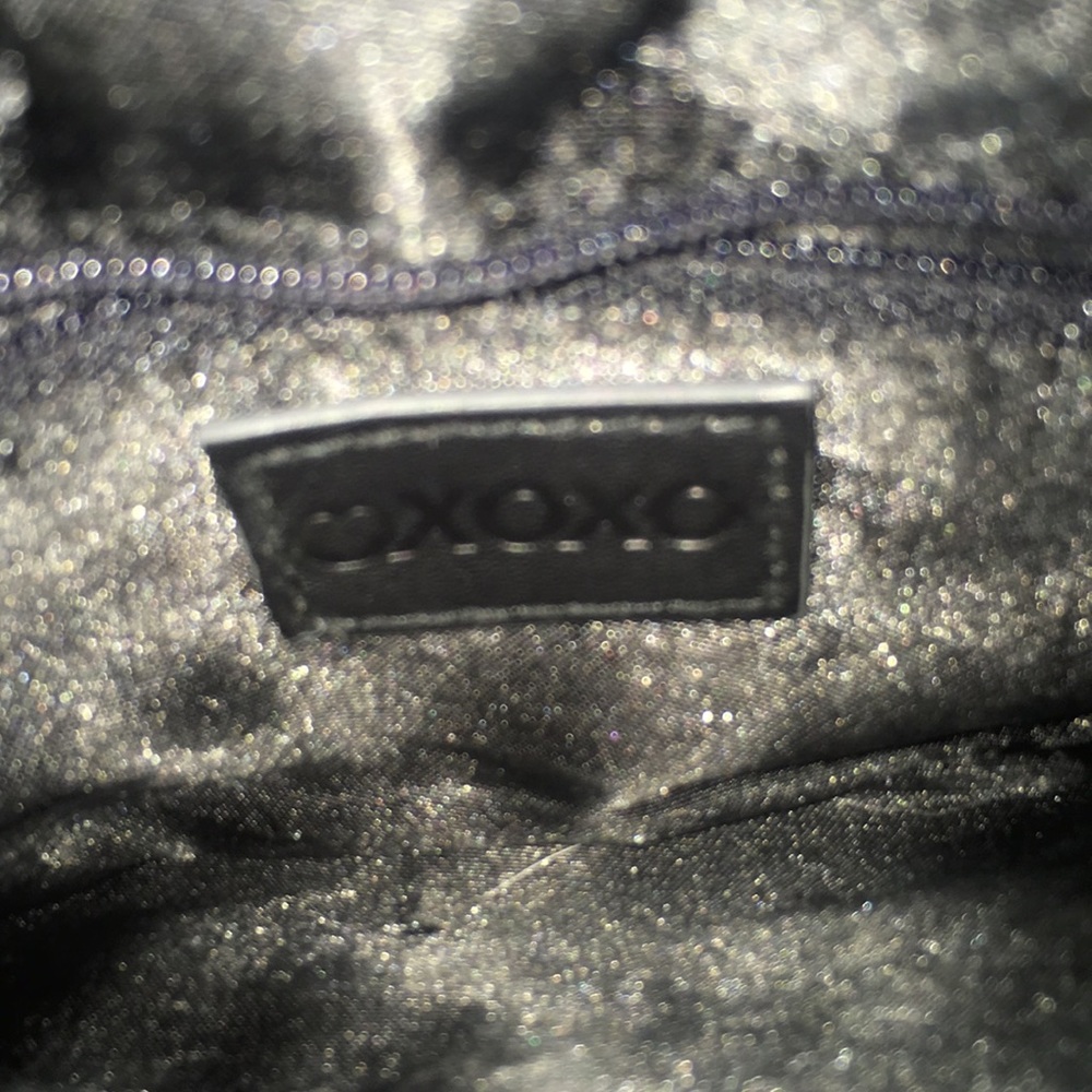 🖤BLACK XOXO CLUCTH/WRISTLET🖤 - Picture 8 of 8